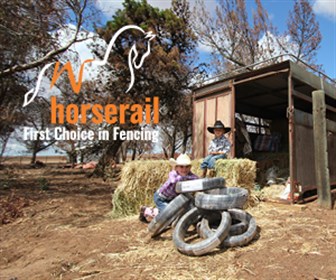 Kate and Josh Brown ©Sandy Brown