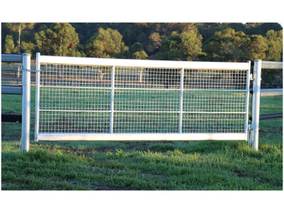 Horse safe gates not powder coated