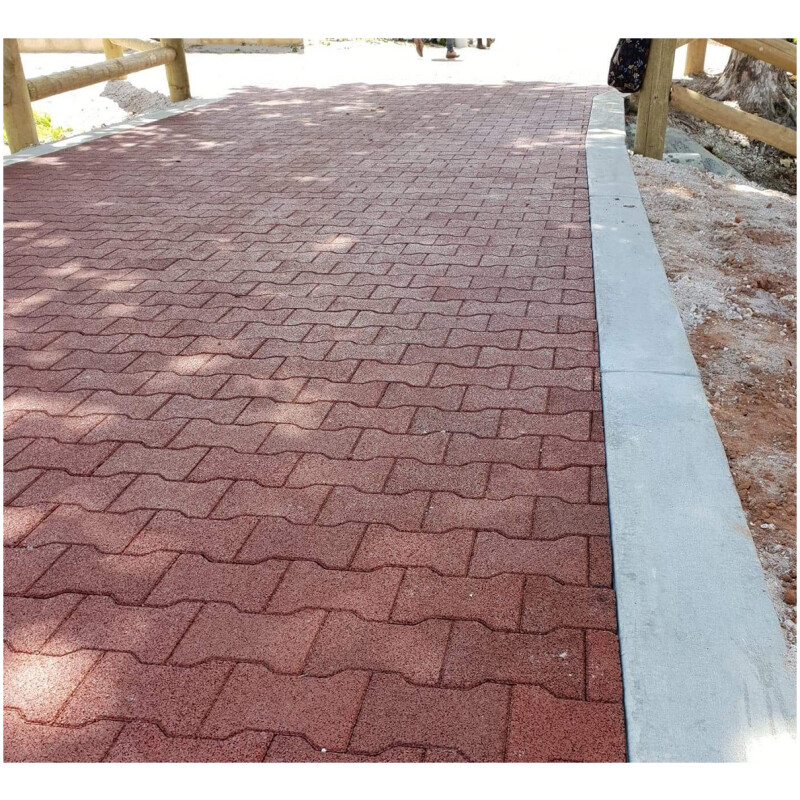 Equine Rubber tiles for walkways