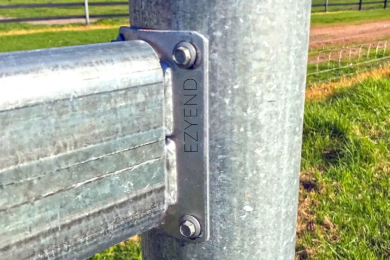 DE01 EzyEnd eBrochure (002)